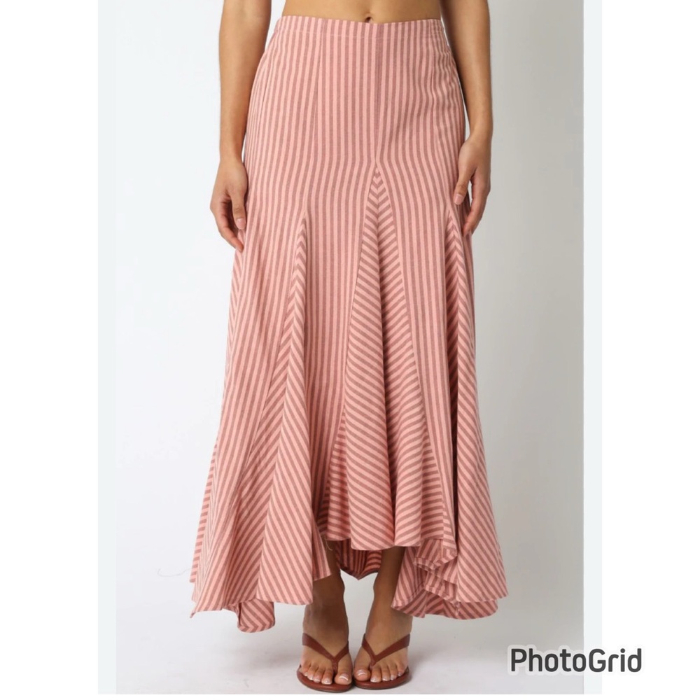 Chic High-Low Striped Skirt in Pink